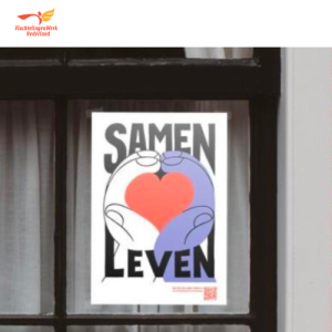 Gratis Samen Leven poster aanvragen van VluchtelingenWerk met illustratie van handen en hart symbool